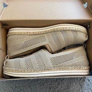 Women’s Tan Slip-On Shoes